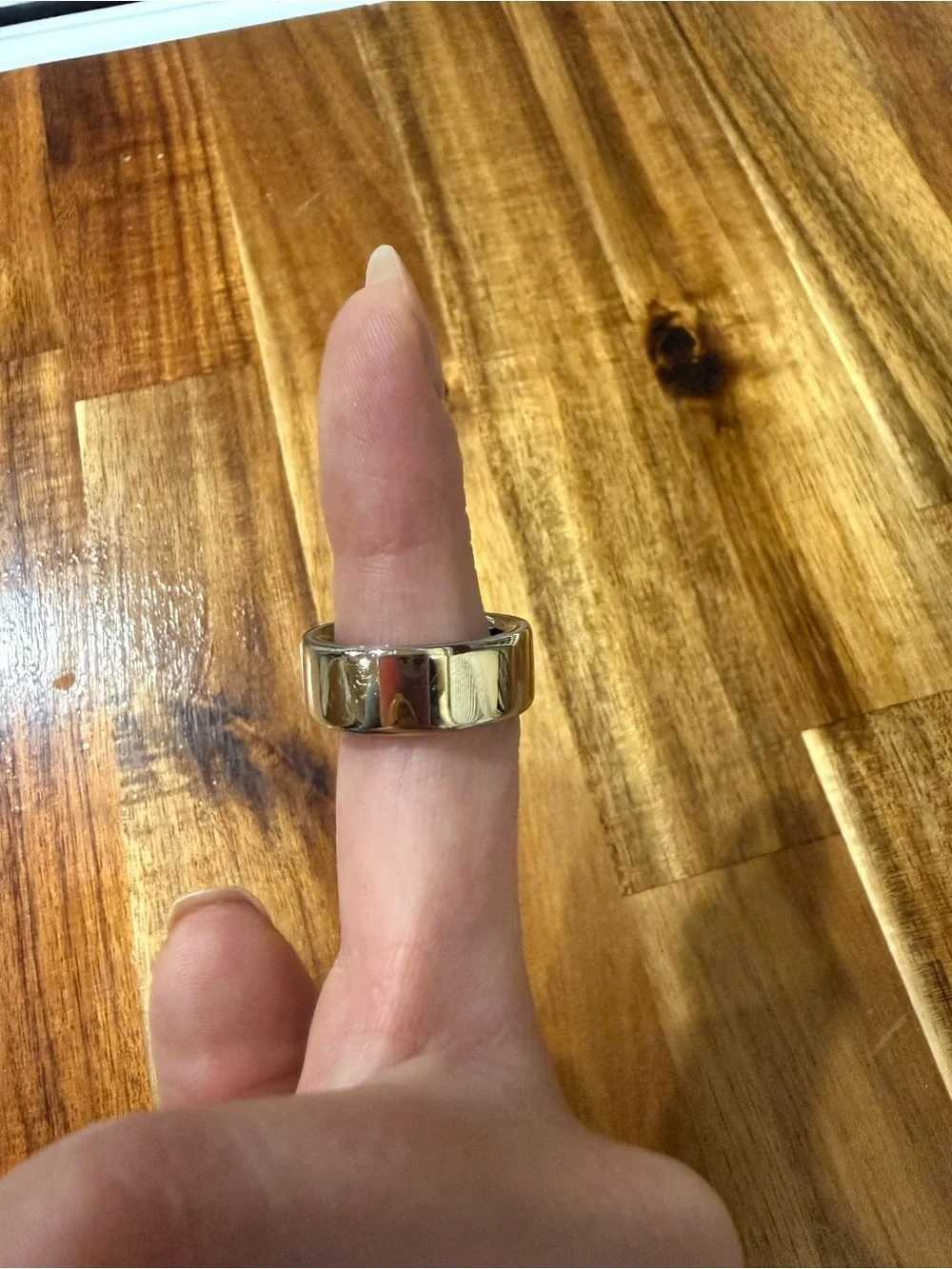 Oura Ring 4 - Size 7 - Gold